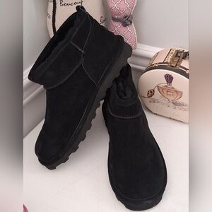 BearPaw Black Women's Shorty Lined Winter Pull On Boots Sz 13M NWOB